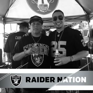 Meet your Posher, Manuel